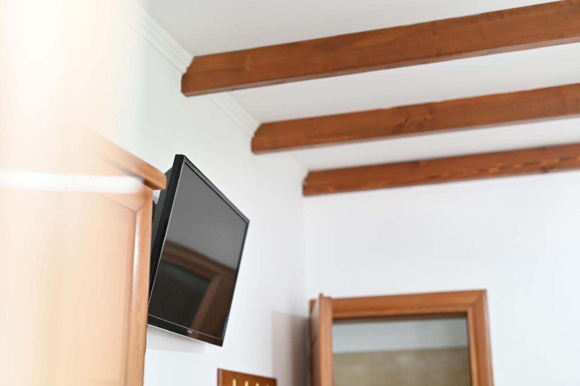 Guesthouse Agnandi Káto Loutrákion Dış mekan fotoğraf