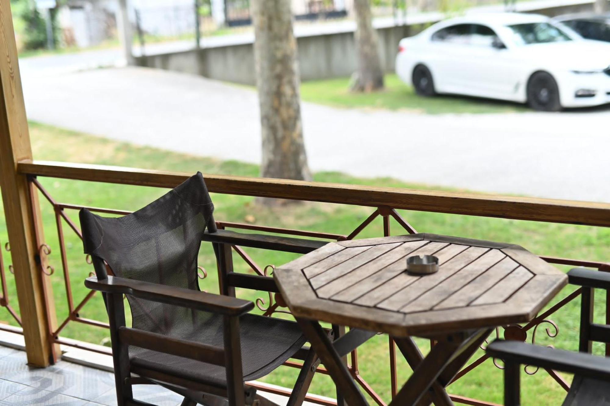Guesthouse Agnandi Káto Loutrákion Dış mekan fotoğraf