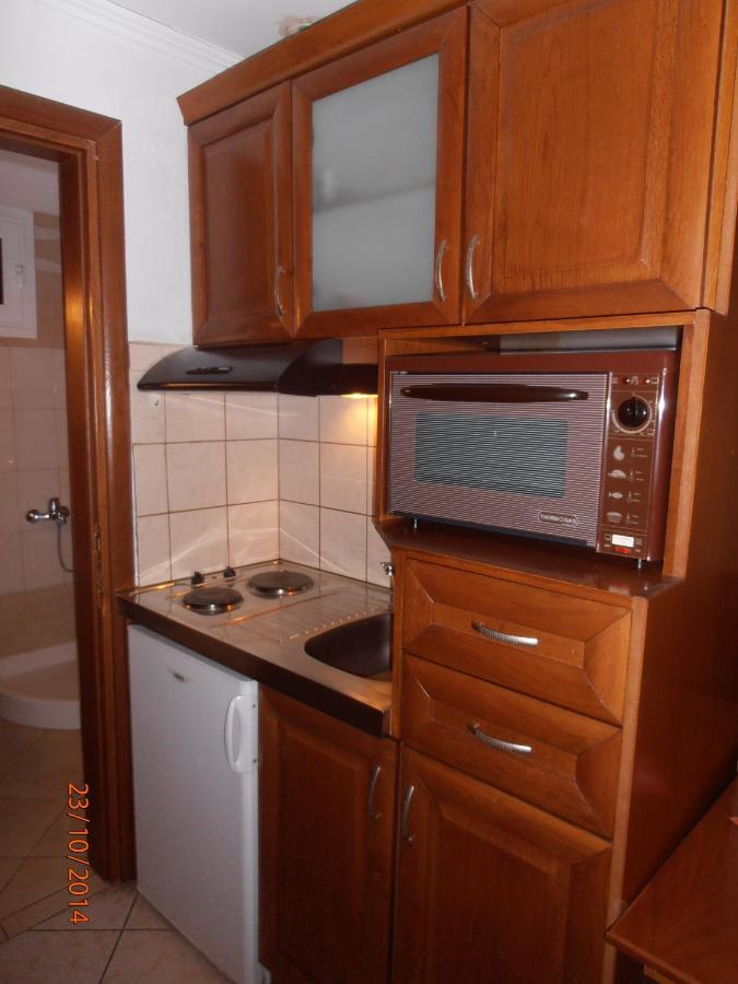 Guesthouse Agnandi Káto Loutrákion Oda fotoğraf